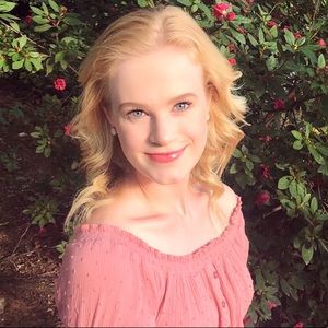 Meet your Posher, Mary Grace